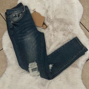 Stylish New Blue Distressed Women Jeans